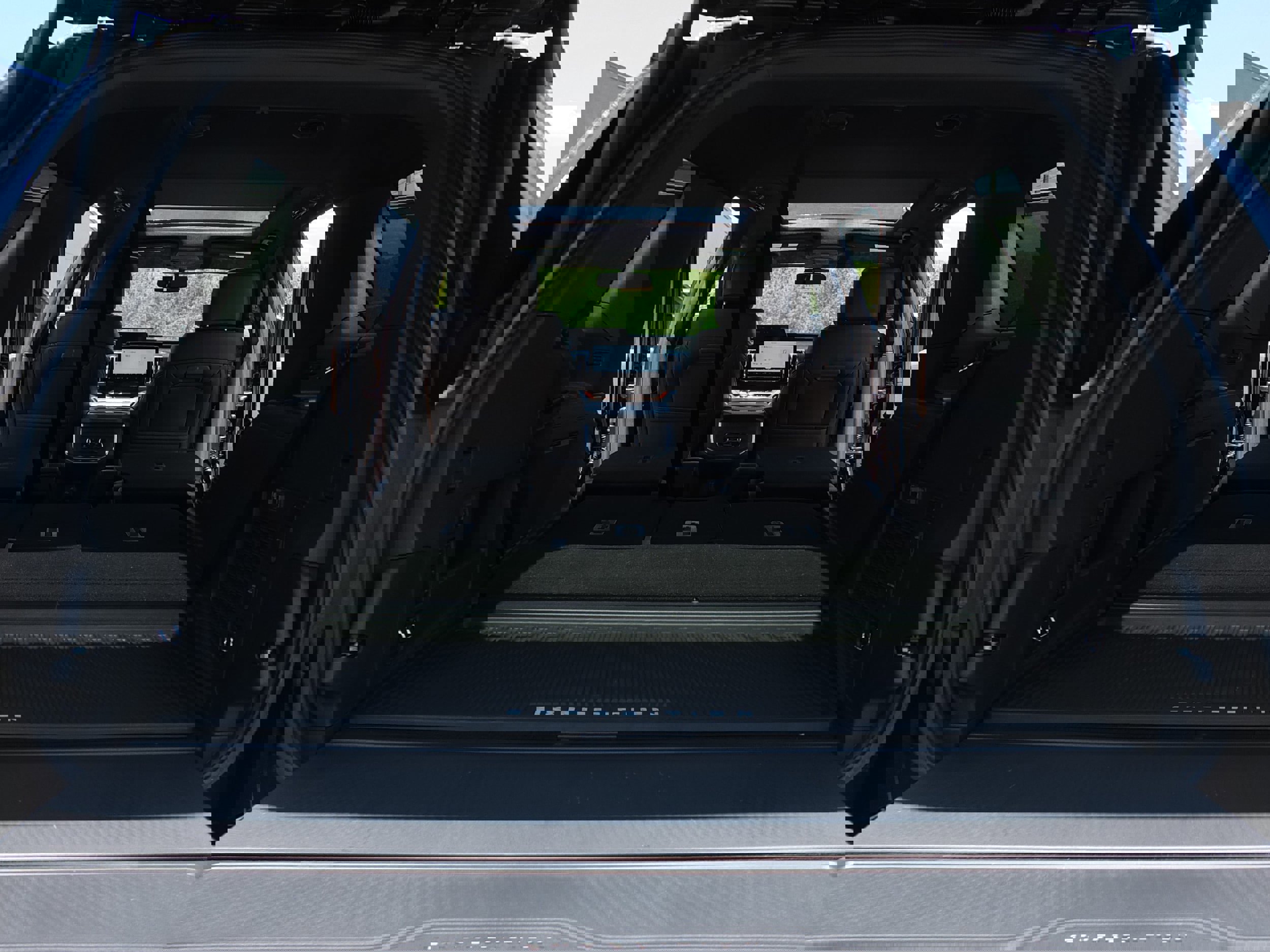 Used 2025 Ford Expedition King Ranch image 18