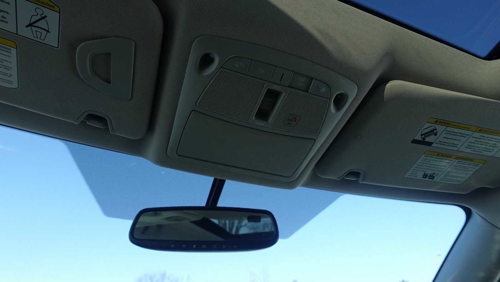 Used 2016 Nissan Rogue SL w/ SL Premium Package image 31