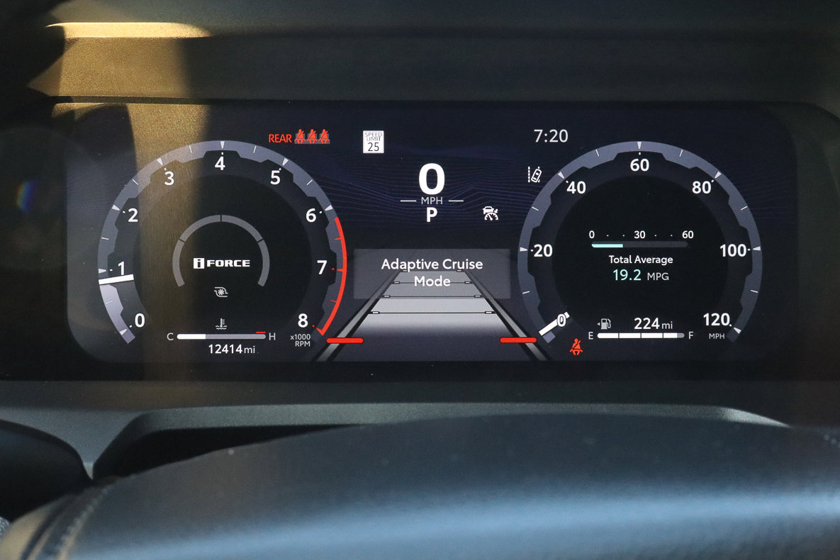 Used 2025 Toyota Tacoma TRD Off-Road image 31