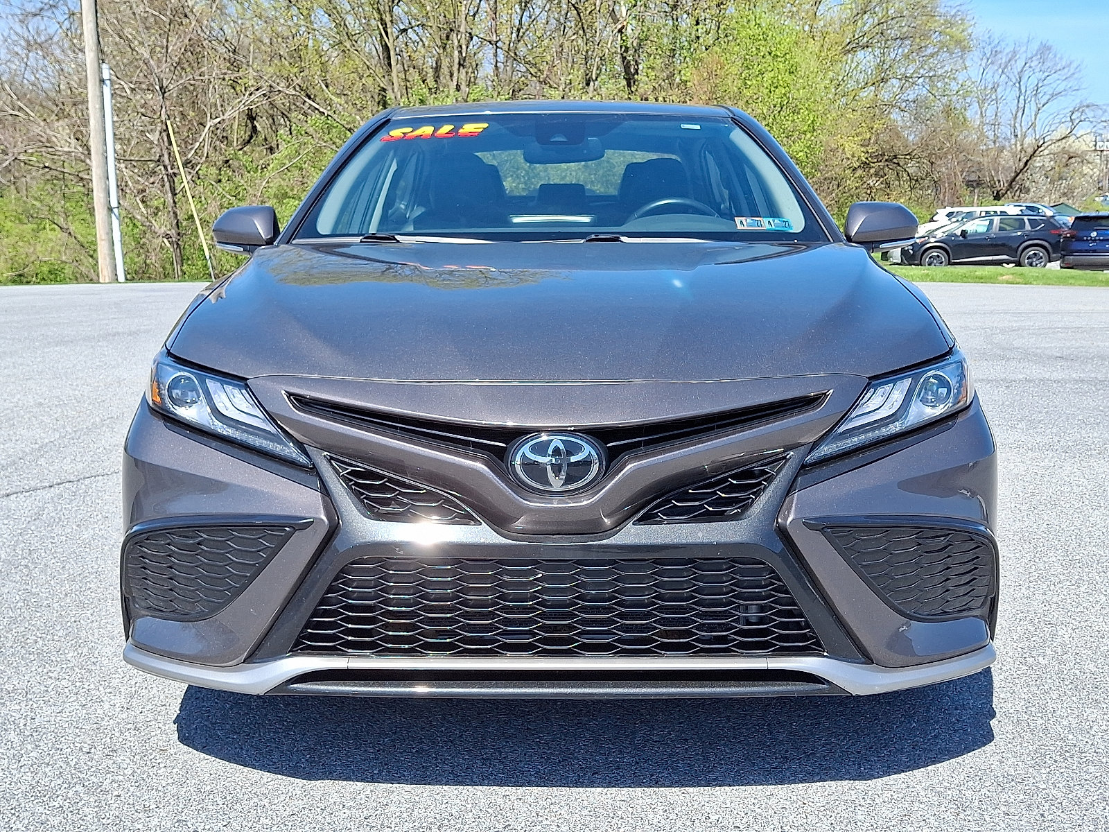 Used 2024 Toyota Camry XSE FWD image 2