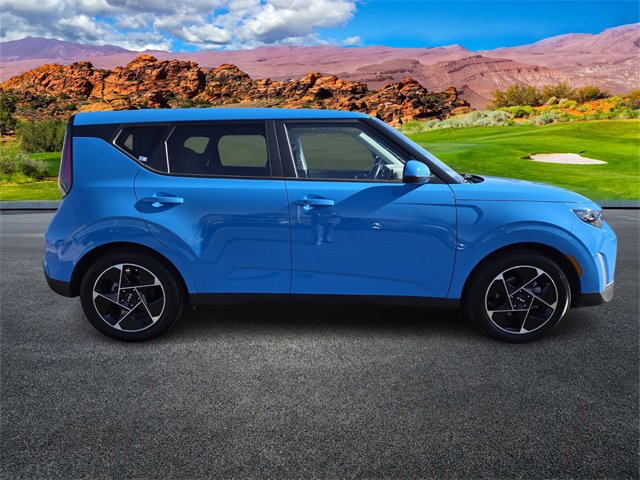 Certified 2024 Kia Soul EX image 3