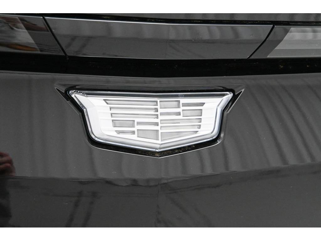 New 2025 Cadillac Lyriq Sport image 37