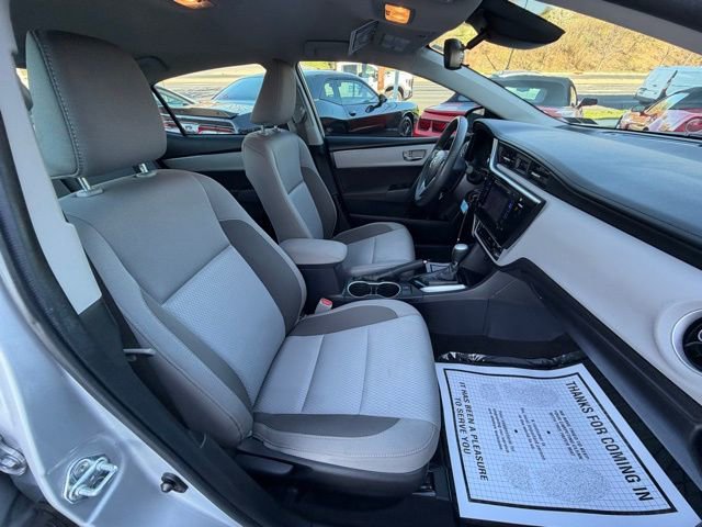 Used 2017 Toyota Corolla LE w/ Carpet Mat Package (TMS) image 34