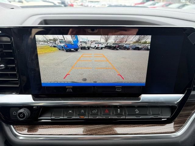 Used 2025 Chevrolet Silverado 1500 LT Trail Boss w/ LPO, Dark Essentials Package image 25