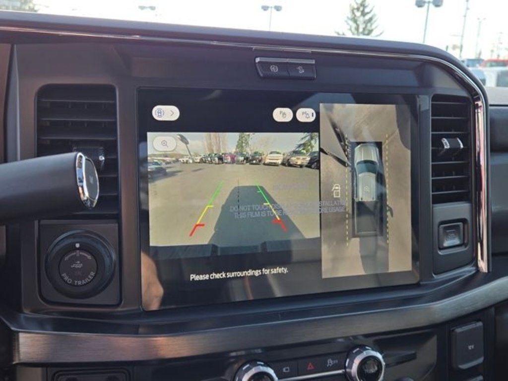 New 2025 Ford F350 Lariat w/ Lariat Ultimate Package image 32