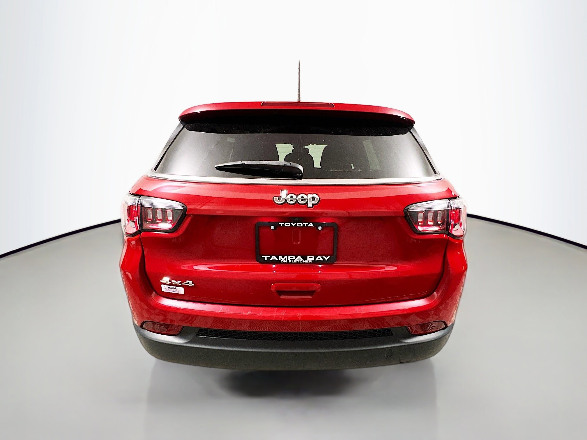 Used 2023 Jeep Compass Sport image 6