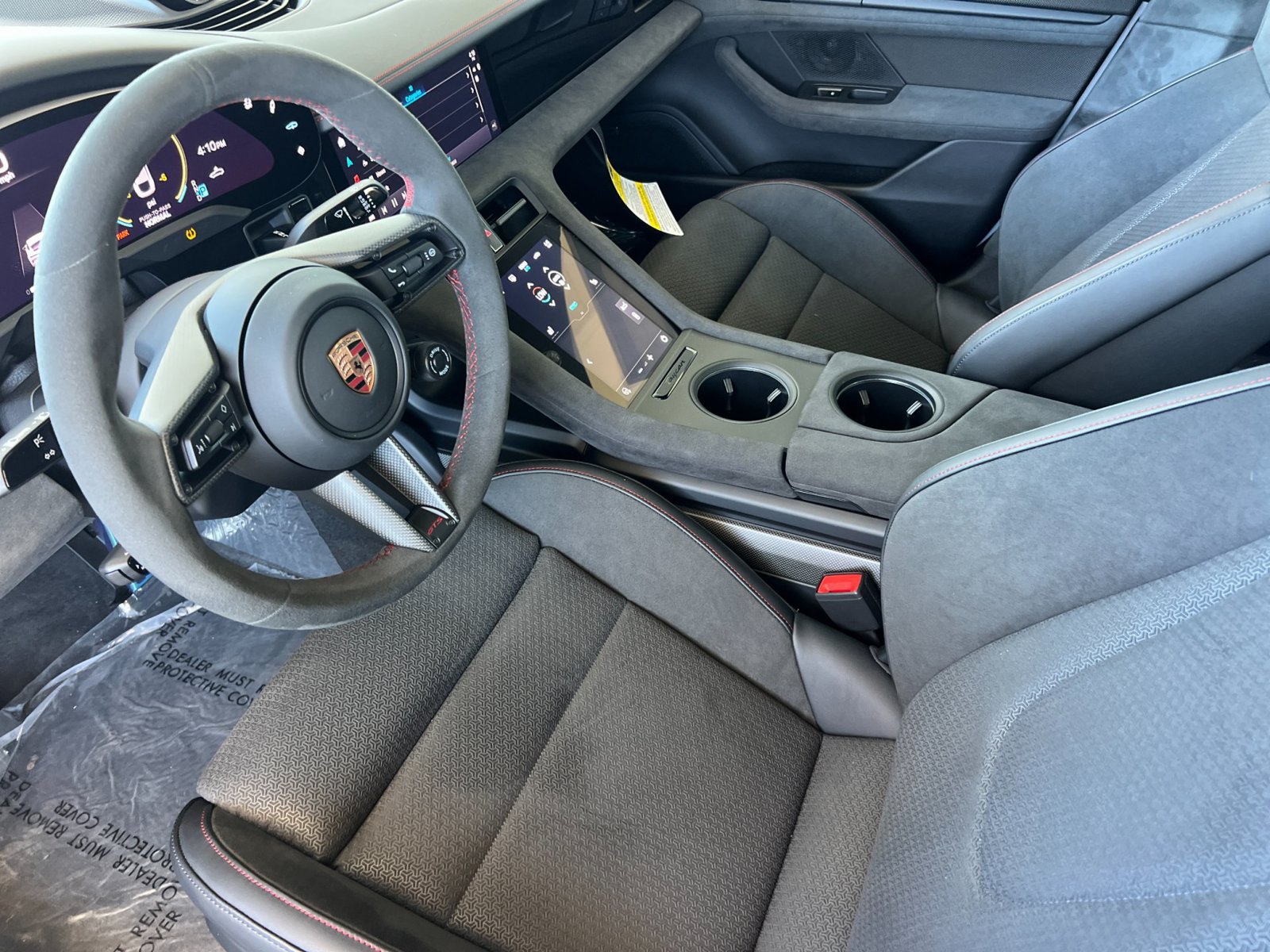 New 2026 Porsche Taycan GTS AWD/4WD image 4