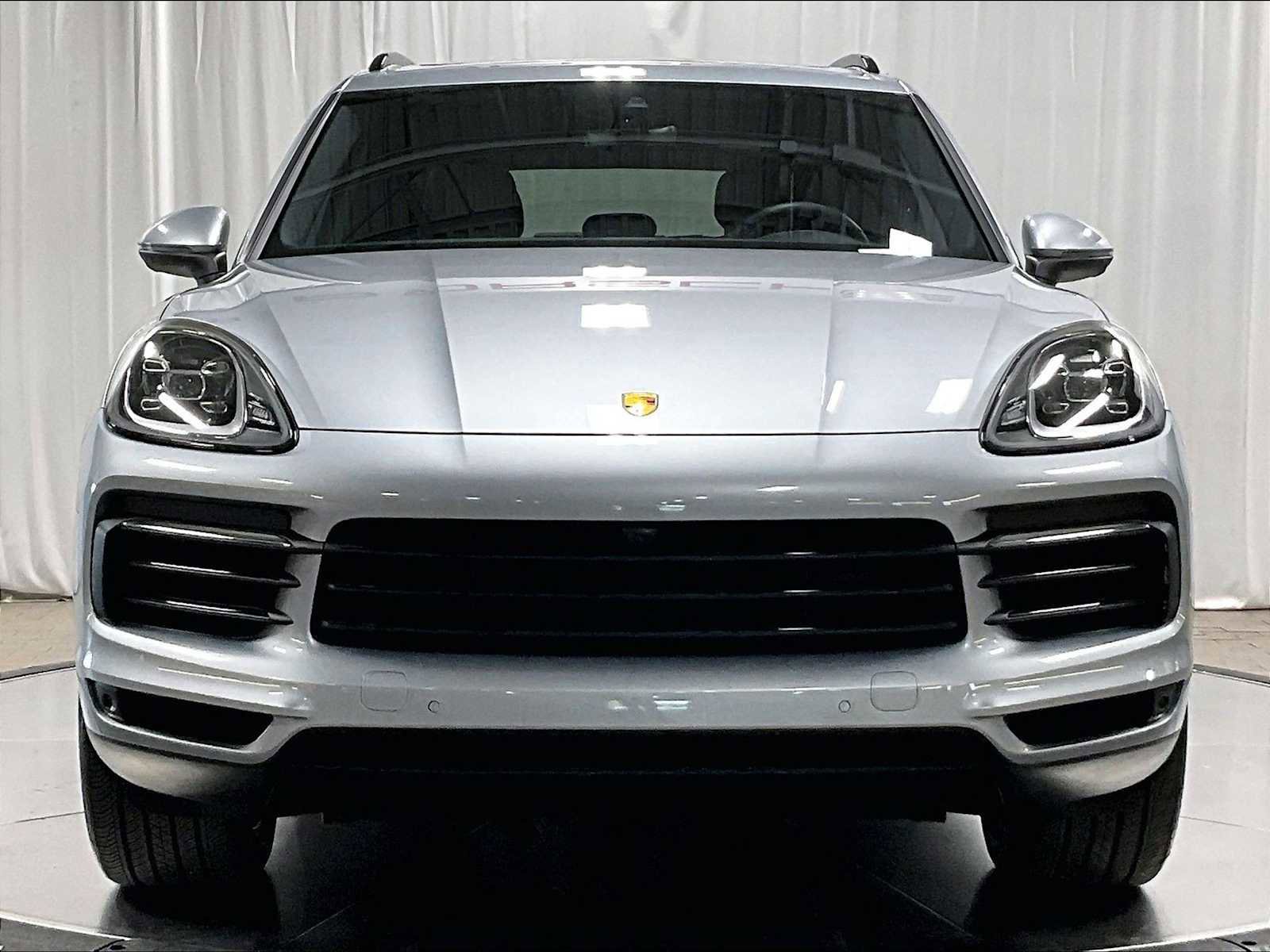 Used 2023 Porsche Cayenne image 12