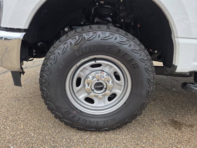 New 2026 Ford F250 XL w/ XL Off-Road Package AWD/4WD image 20