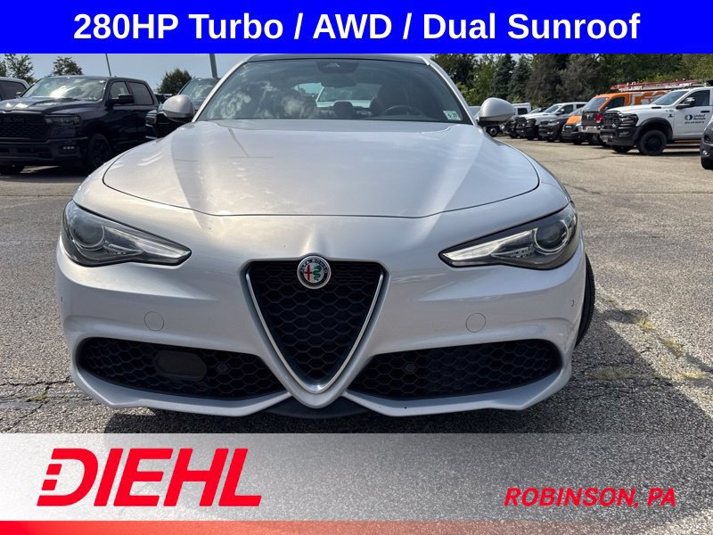 Used 2022 Alfa Romeo Giulia Ti AWD/4WD image 1