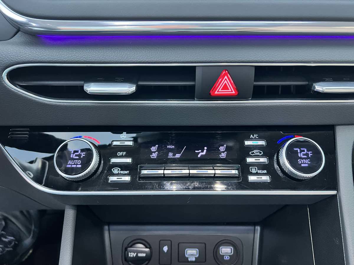 Used 2022 Hyundai Sonata Limited FWD image 21