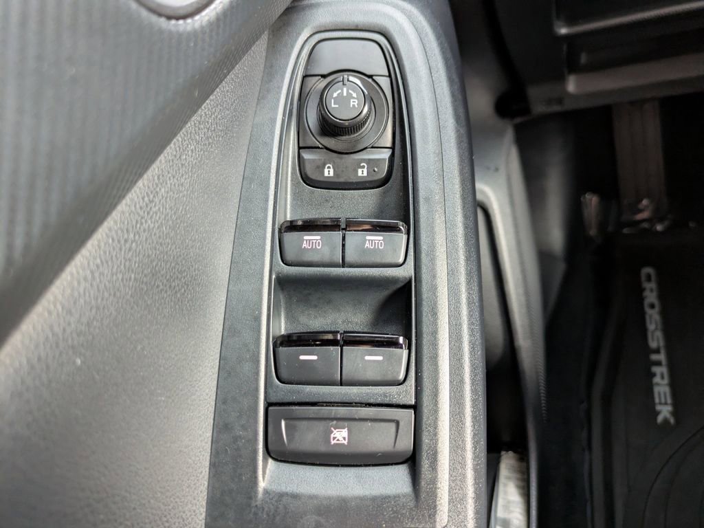 Used 2024 Subaru Crosstrek 2.0i Premium image 21