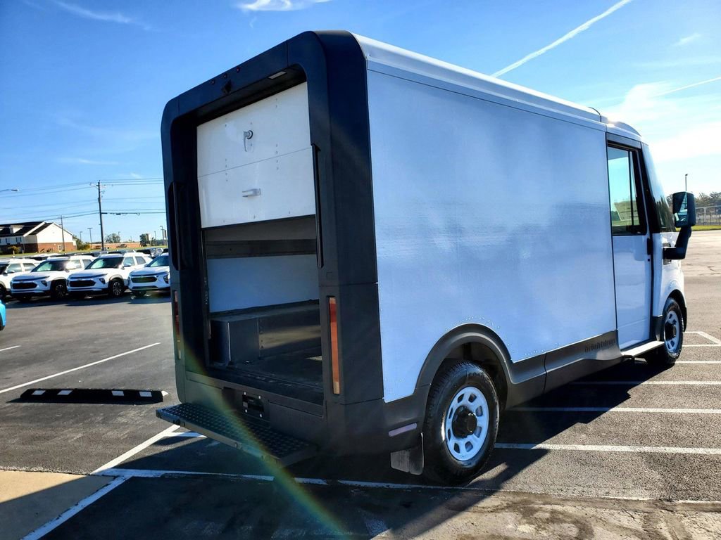 New 2025 Chevrolet Brightdrop 400 w/ Battery Pack, Max Range image 4