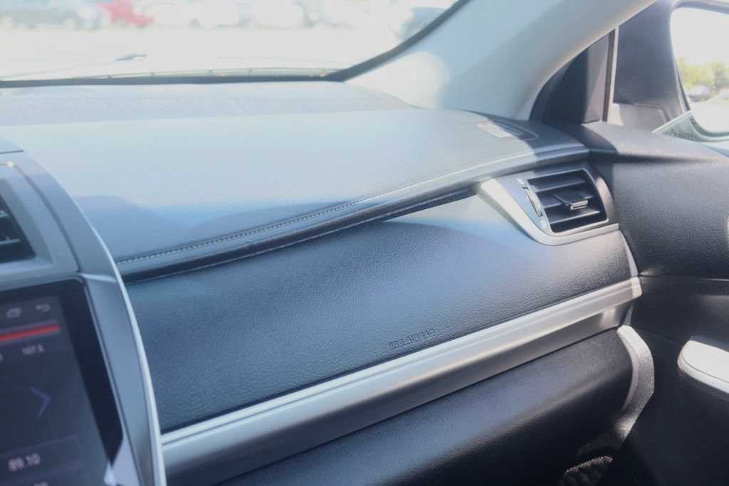 Used 2013 Toyota Camry SE FWD image 17