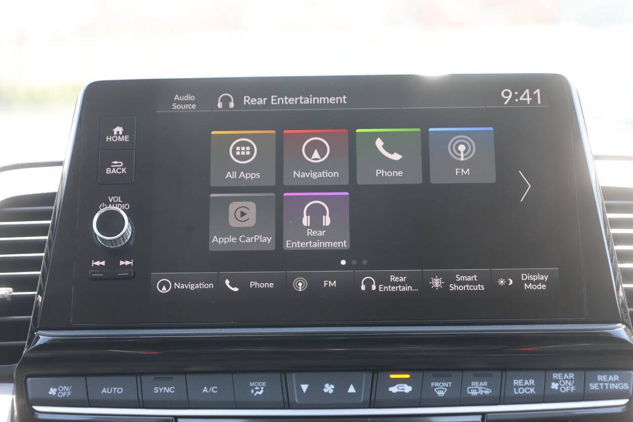 Used 2025 Honda Odyssey Elite image 21