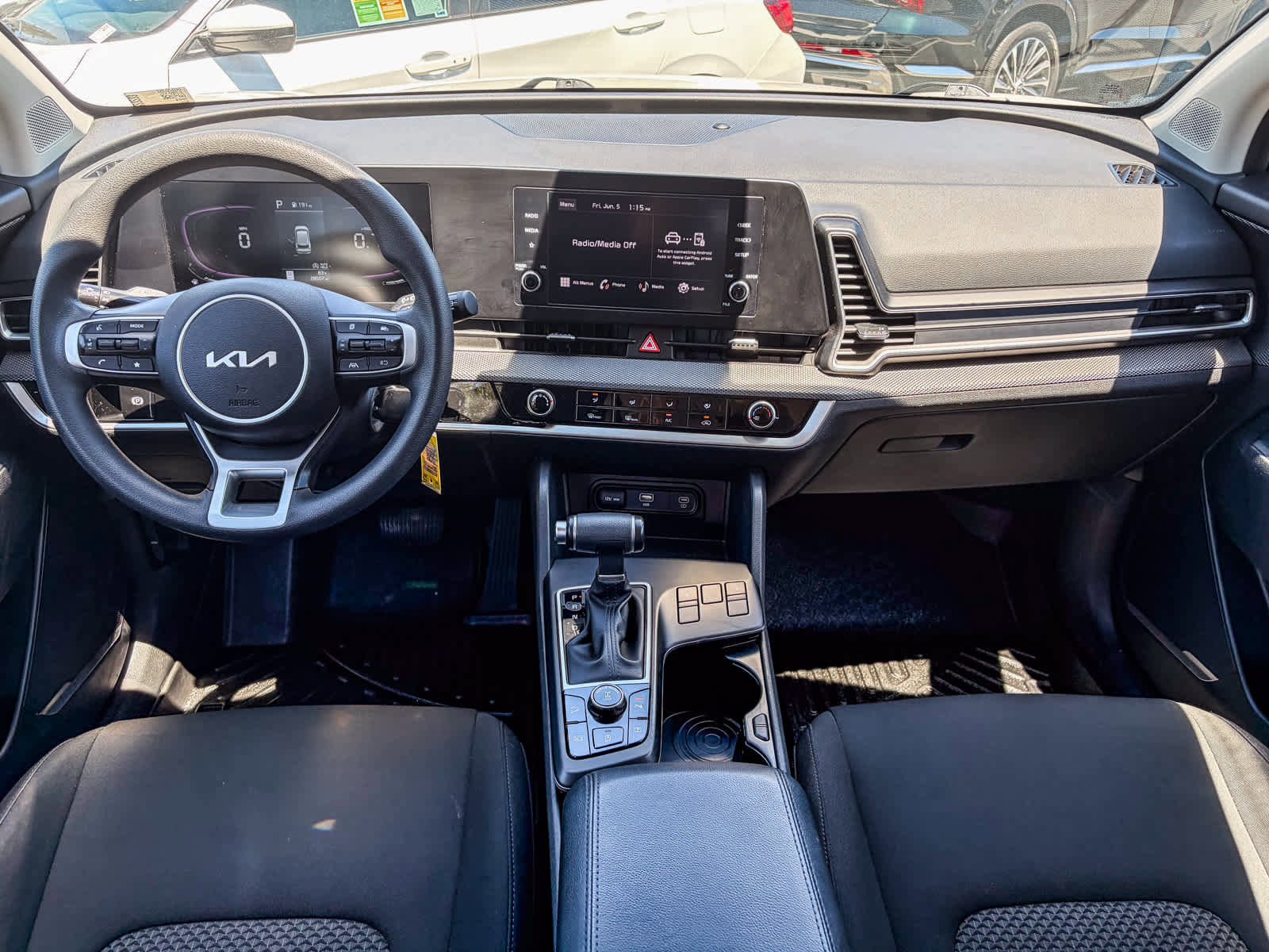 Used 2024 Kia Sportage LX AWD/4WD image 11