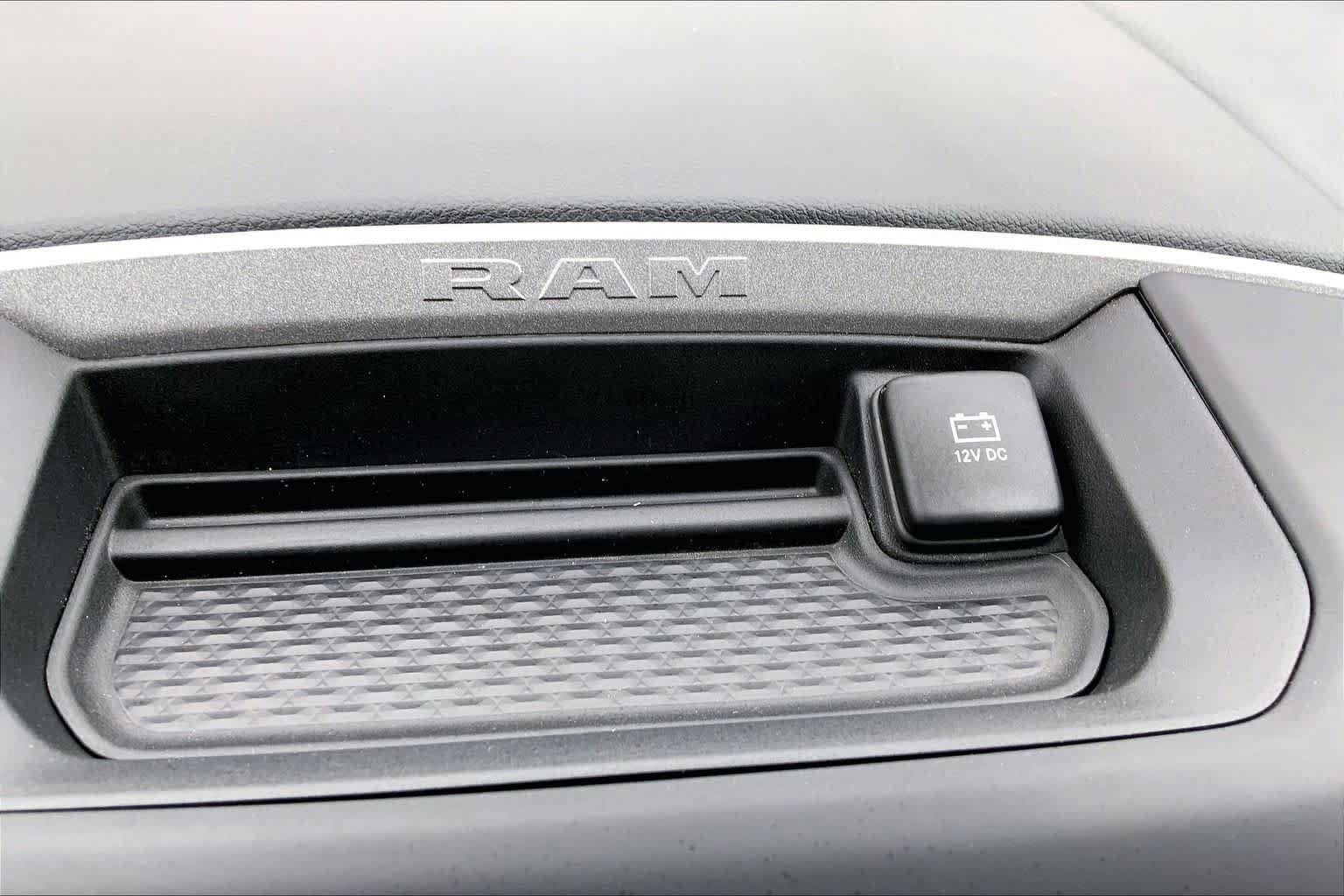 Used 2025 RAM 1500 Tradesman AWD/4WD image 34