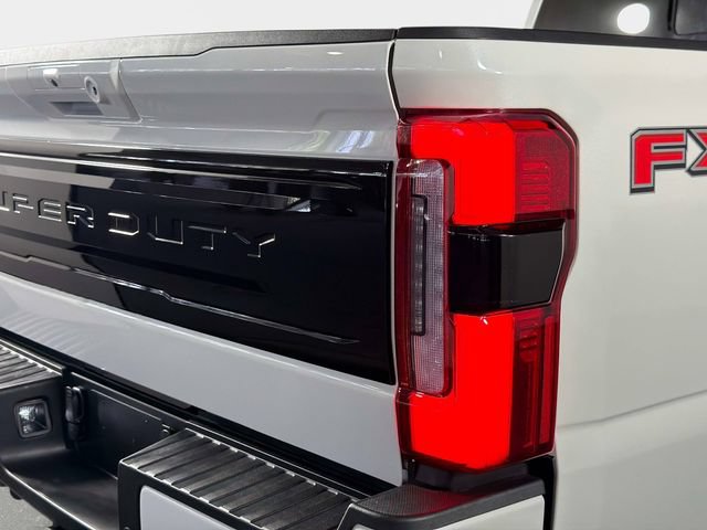 Used 2025 Ford F250 Platinum AWD/4WD image 18