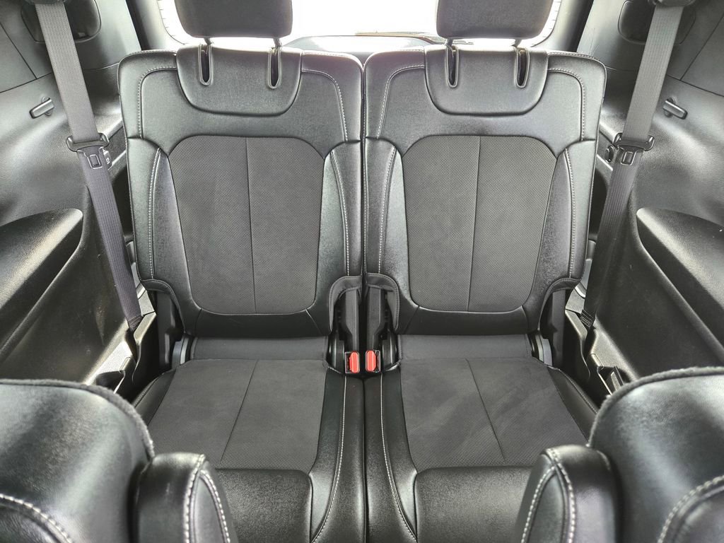 Used 2024 Jeep Grand Cherokee L Laredo image 14