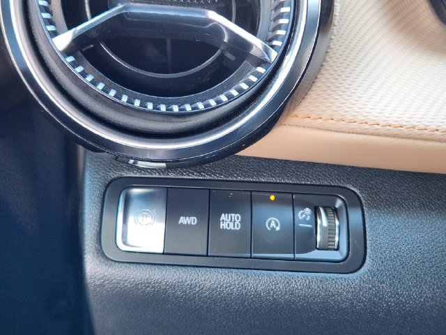 Used 2025 Chevrolet Equinox ACTIV w/ Convenience Package III AWD/4WD image 22