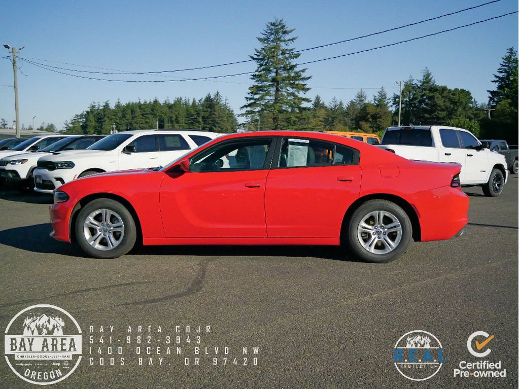 Used 2022 Dodge Charger SXT w/ Leather Interior Group image 2
