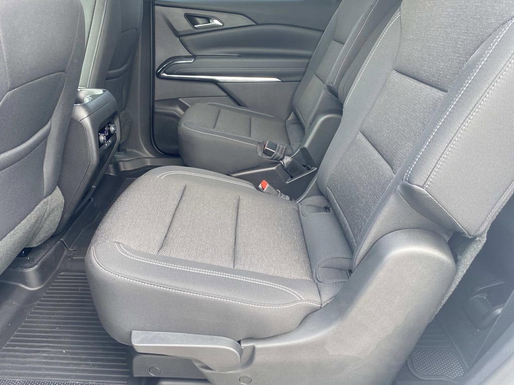 New 2026 Chevrolet Traverse LT w/ LPO, Floor Liner Package image 14