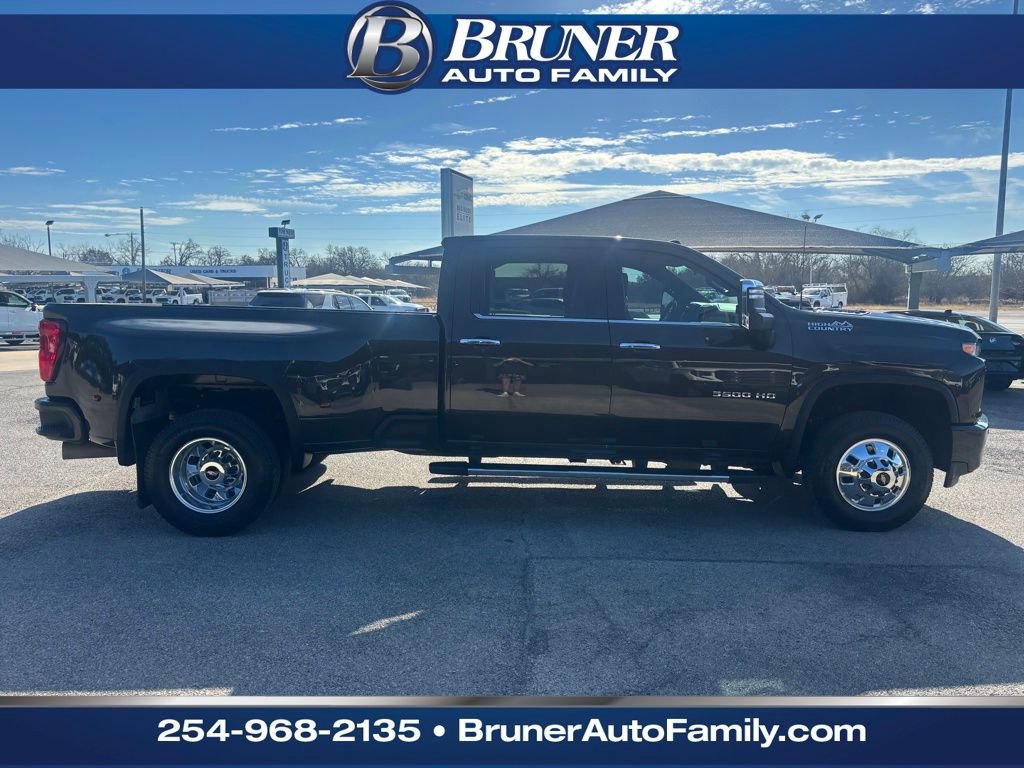 Used 2021 Chevrolet Silverado 3500 High Country image 4