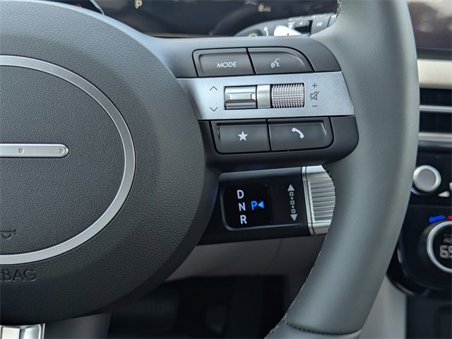 New 2025 Hyundai Tucson Limited image 17