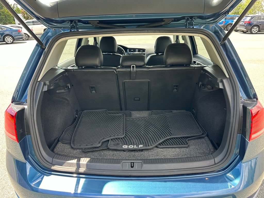 Used 2018 Volkswagen Golf S FWD image 36