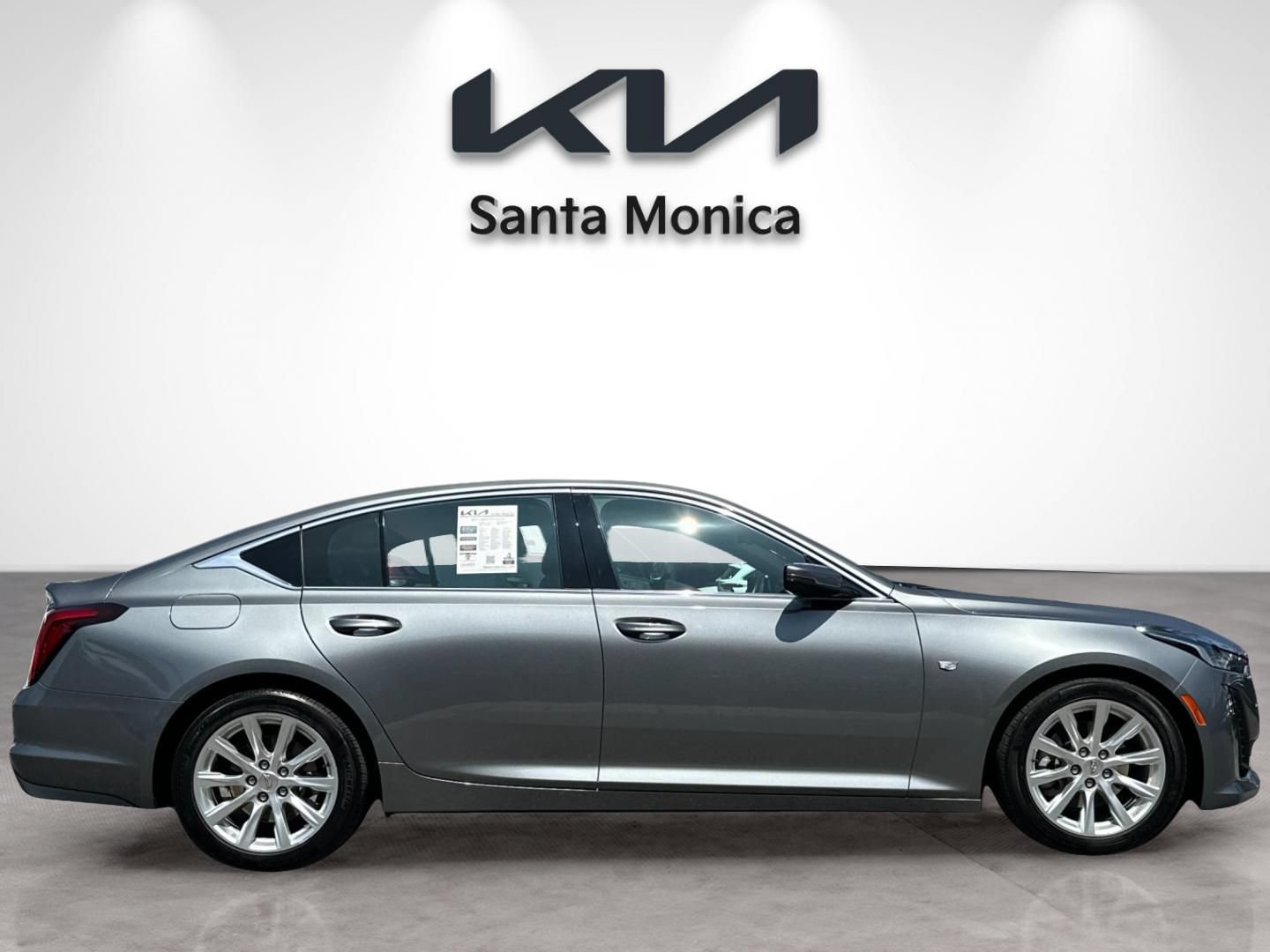 Used 2021 Cadillac CT5 Luxury w/ Sun And Sound Package RWD image 7