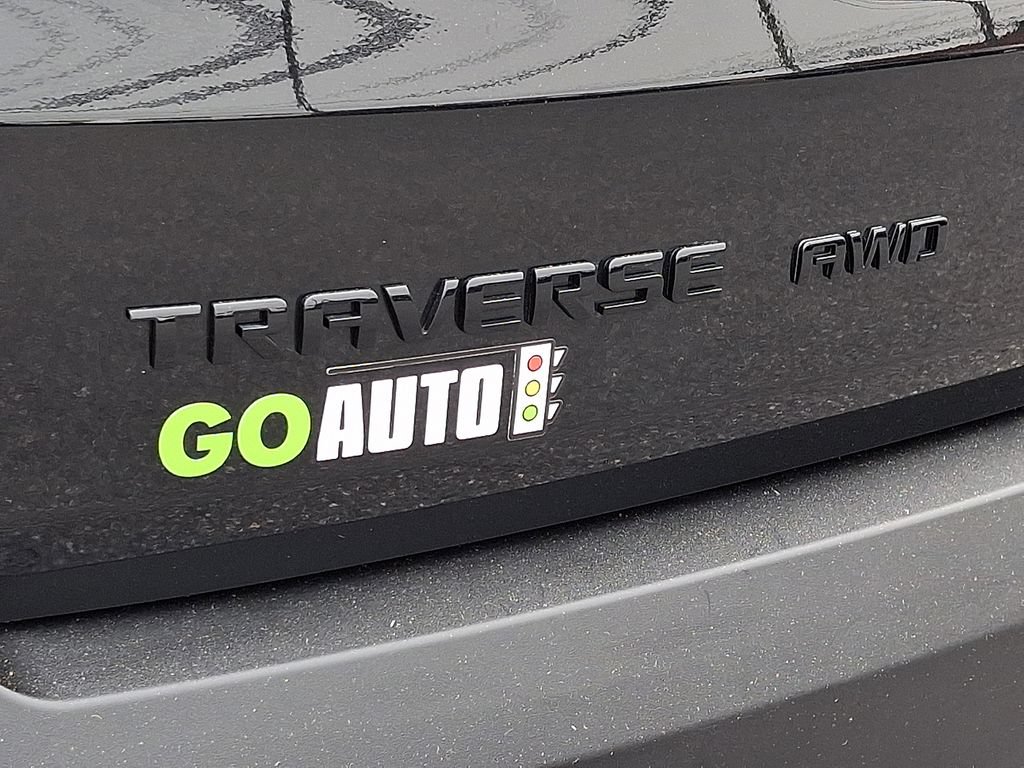 Used 2023 Chevrolet Traverse RS w/ LPO, Floor Liner Package AWD/4WD image 39