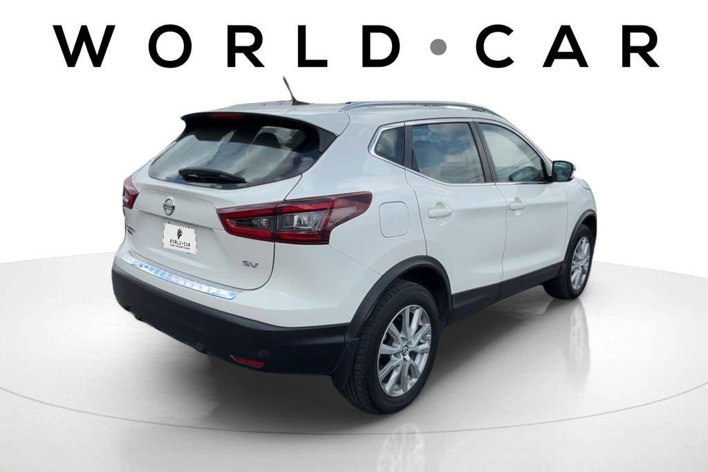 Used 2022 Nissan Rogue Sport SV FWD image 3