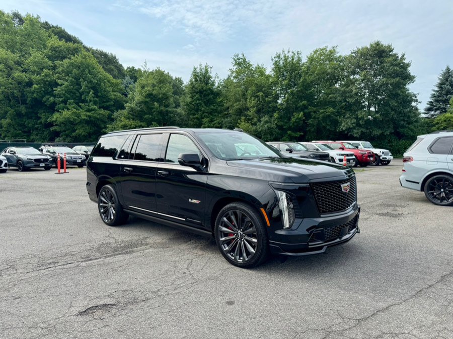 Used 2026 Cadillac Escalade ESV V AWD/4WD image 9