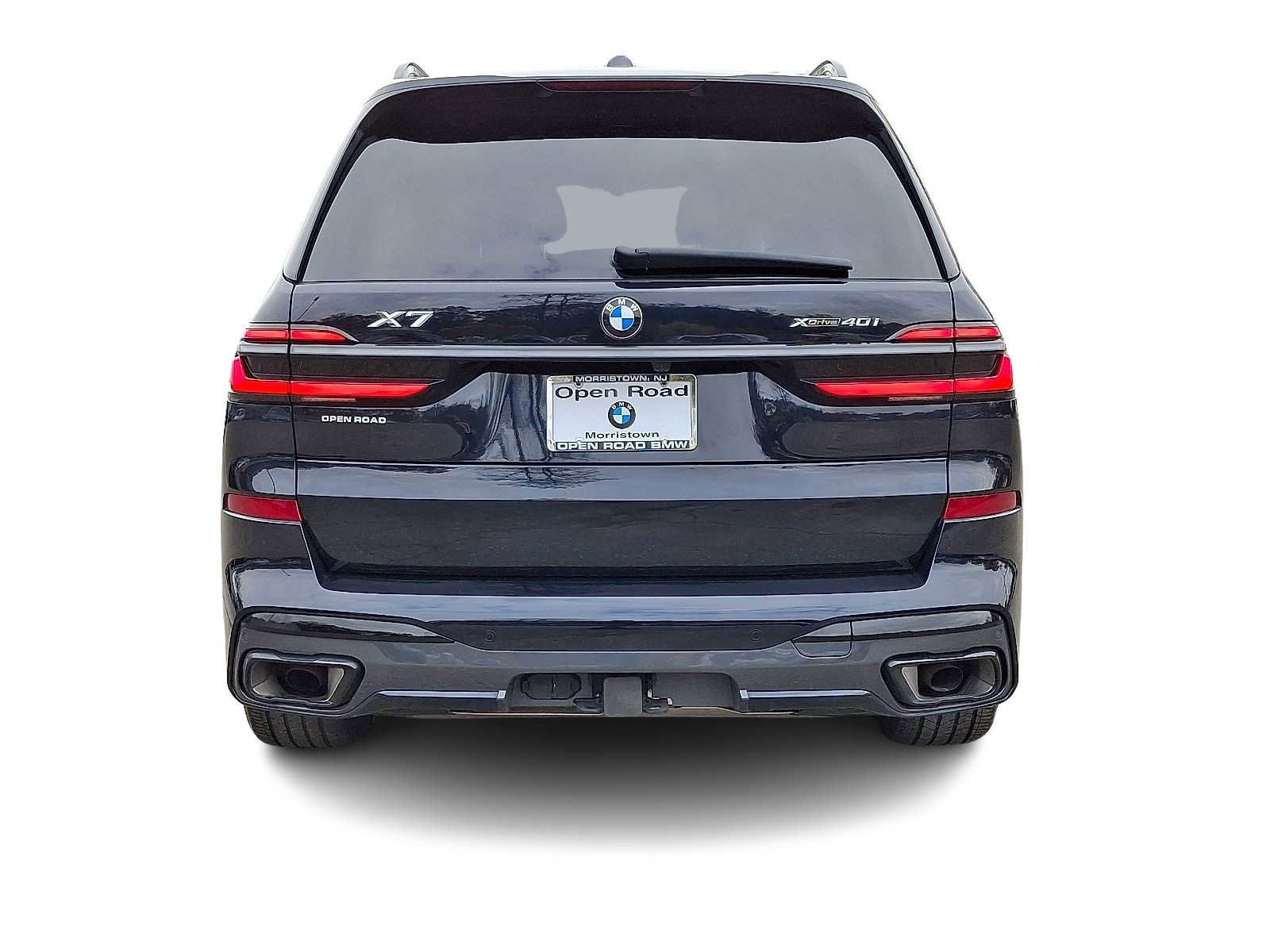 Used 2024 BMW X7 xDrive40i w/ M Sport Package image 5