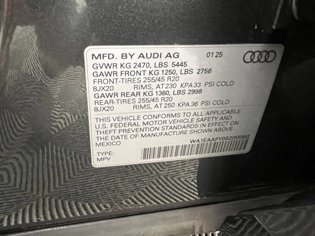 Used 2025 Audi Q5 2.0T Premium Plus w/ Premium Plus Package AWD/4WD image 29
