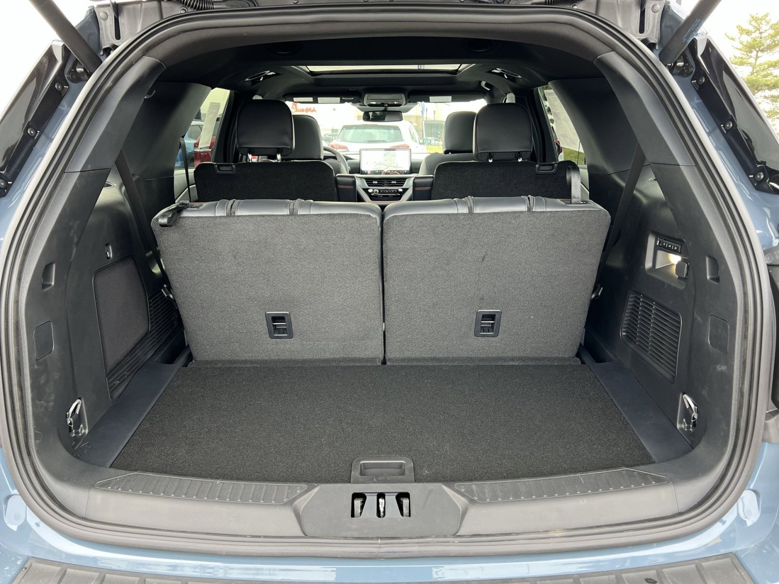 New 2026 Ford Explorer ST w/ Sun And Sound Package image 27