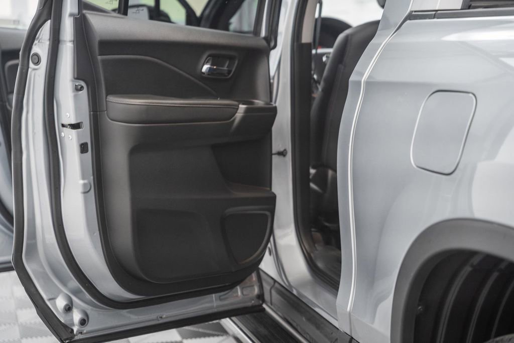 Used 2019 Honda Ridgeline RTL-E image 42