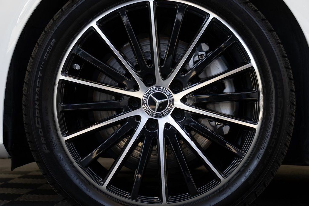 Used 2021 Mercedes-Benz C 300 Coupe image 10