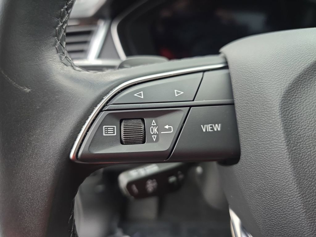 Used 2023 Audi Q5 2.0T Premium Plus w/ Premium Plus Package image 32