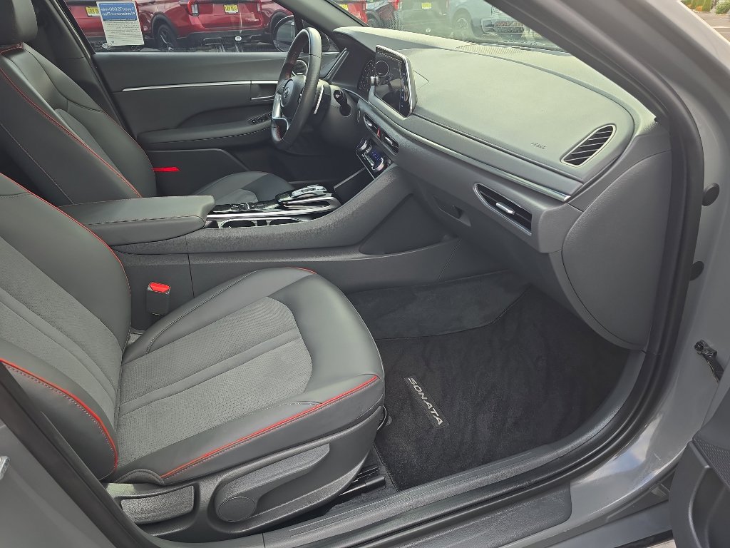 Used 2022 Hyundai Sonata SEL Plus image 16