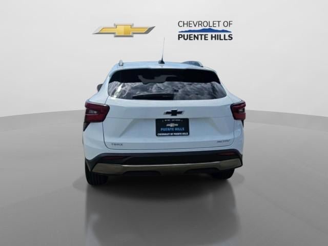 New 2026 Chevrolet Trax ACTIV FWD image 7
