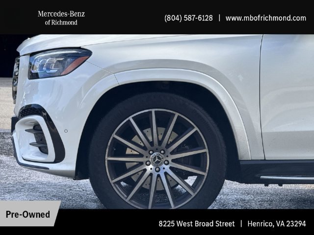Used 2024 Mercedes-Benz GLS 580 4MATIC image 11