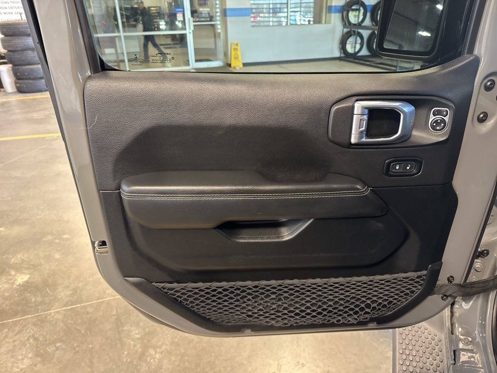 Used 2021 Jeep Wrangler Unlimited Sahara w/ Uconnect 4C Nav & Sound Group image 23