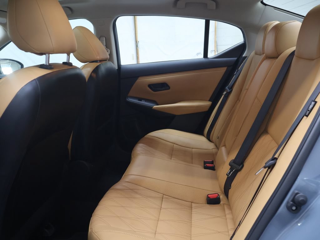 Used 2024 Nissan Sentra SV w/ SV Premium Package FWD image 14
