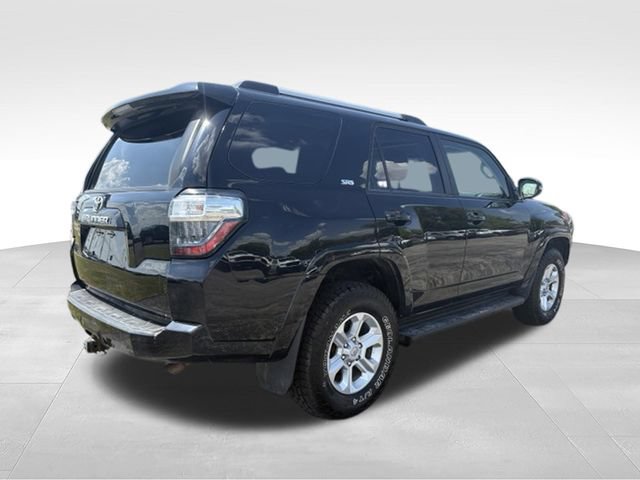 Used 2023 Toyota 4Runner SR5 Premium AWD/4WD image 18