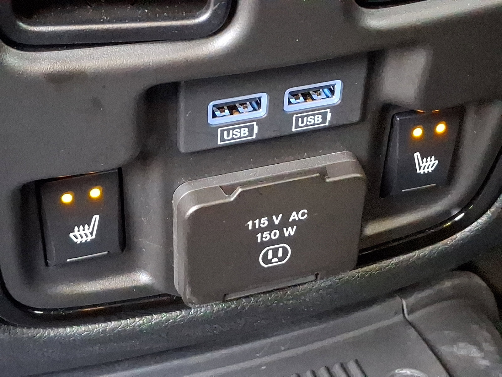 Certified 2025 Dodge Durango GT image 11