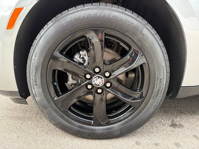 Certified 2023 Buick Enclave Essence w/ Sport Touring Edition AWD/4WD image 9