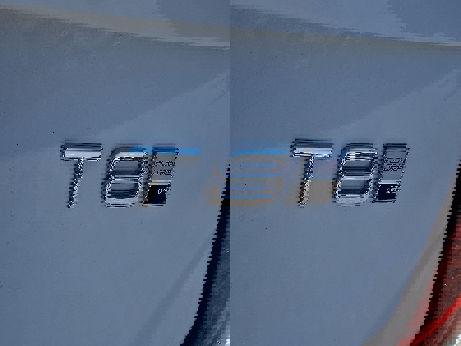 Certified 2025 Volvo XC90 T8 Ultra image 32