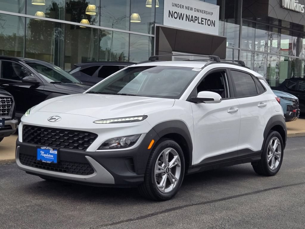 Certified 2022 Hyundai Kona SEL FWD image 1