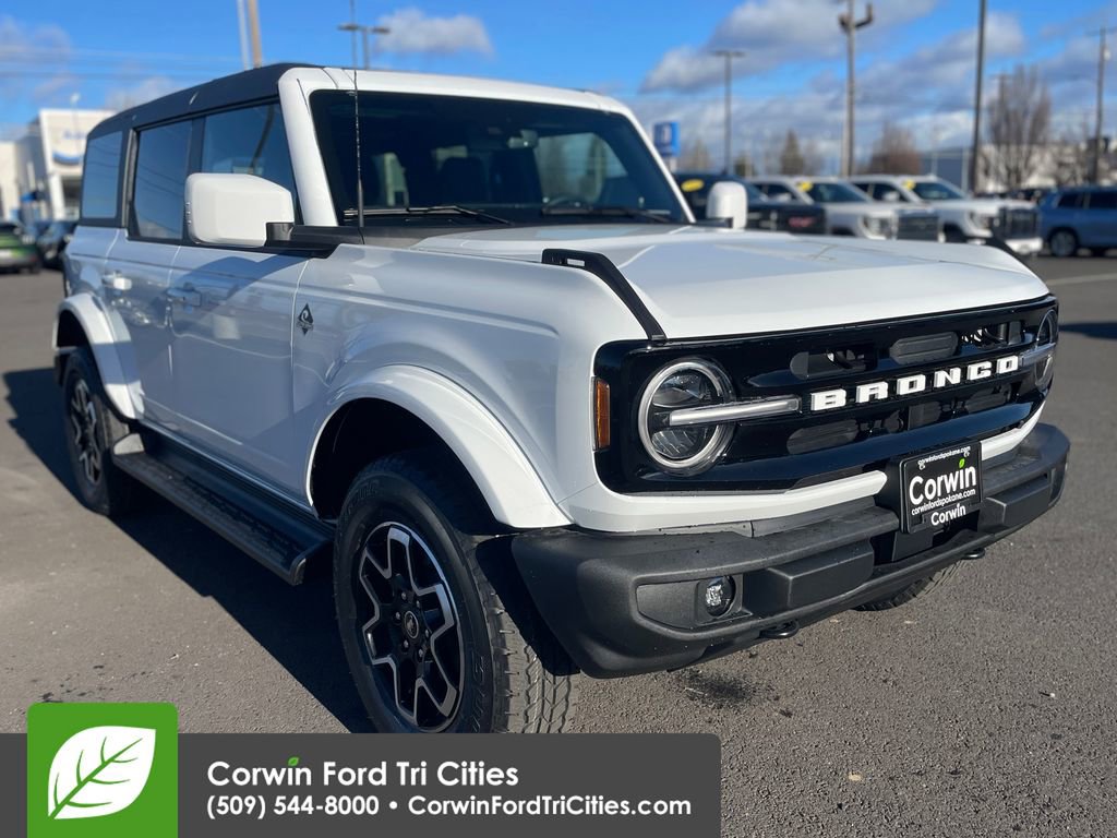 New 2025 Ford Bronco Outer Banks